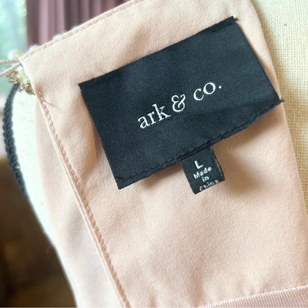 Ark & Co Pearl Shoulder Embroidered Beaded Dress Pink Peach Gold Size Large - Picture 5 of 5